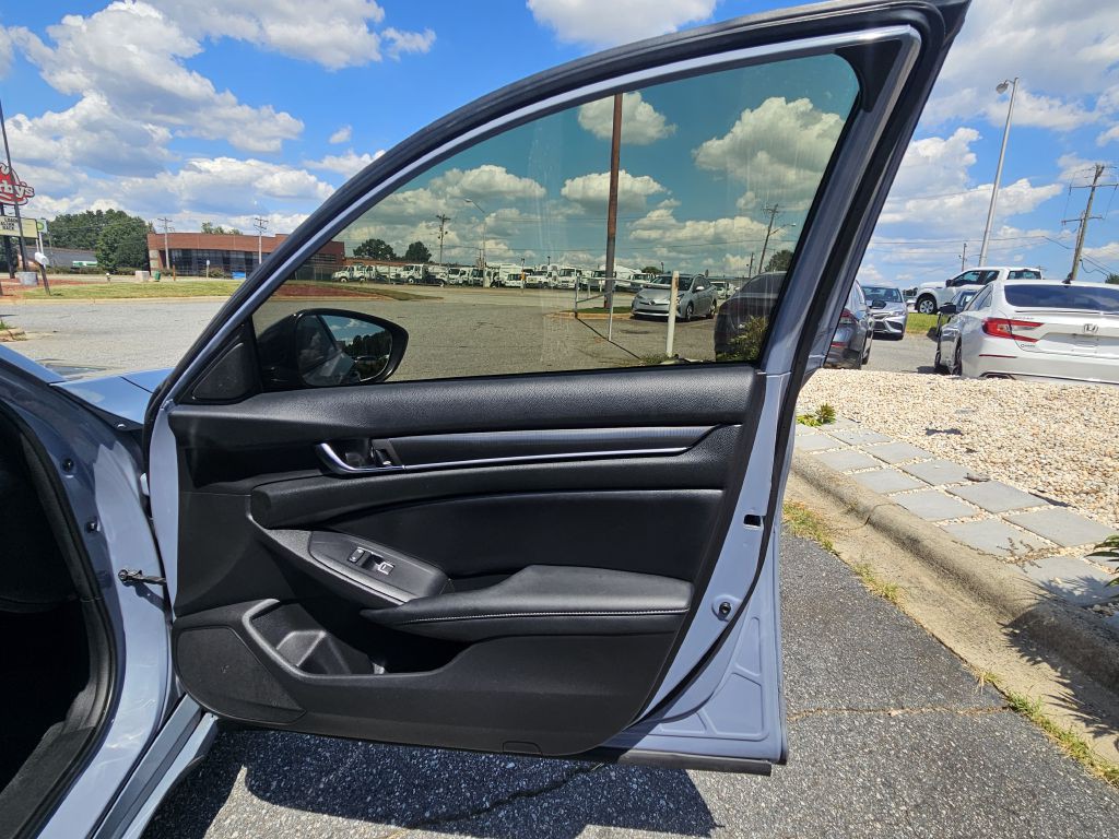 2022 Honda Accord Image 21