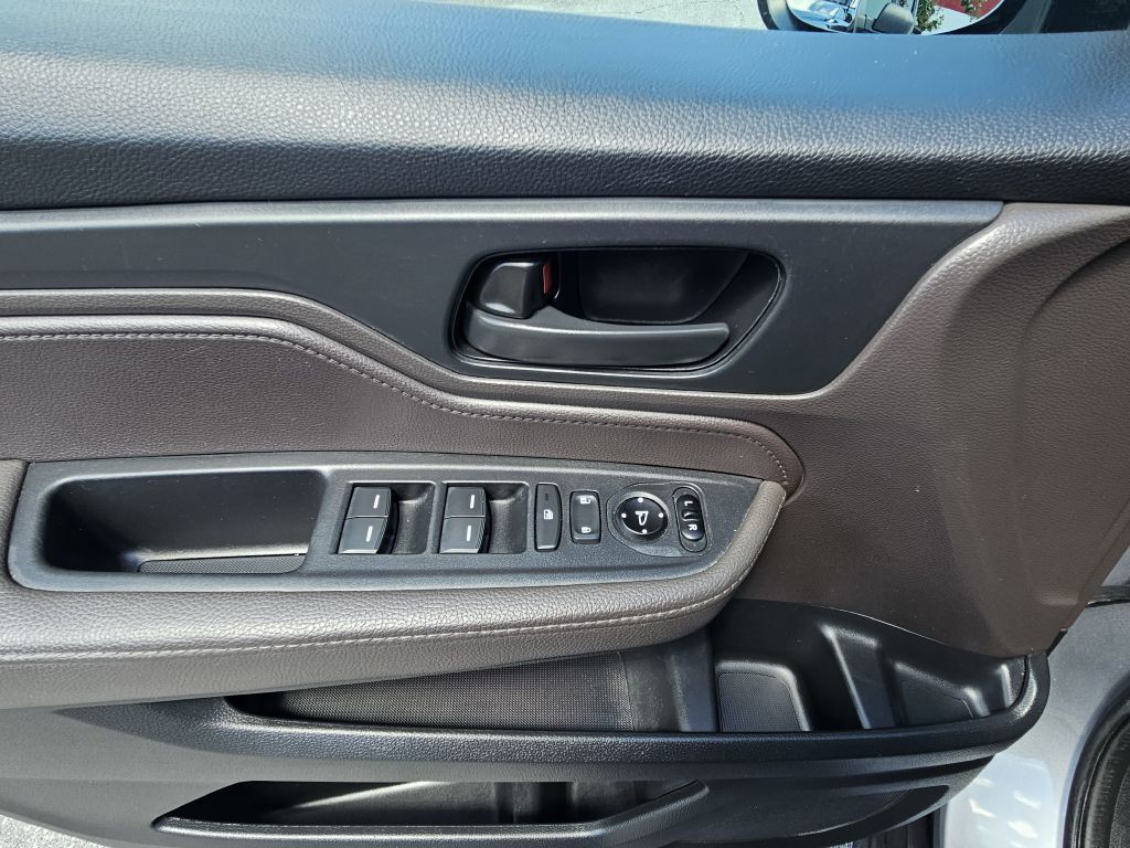 2019 Honda Odyssey Image 9