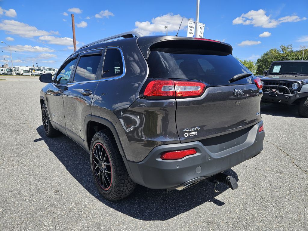 2015 Jeep Cherokee Image 3