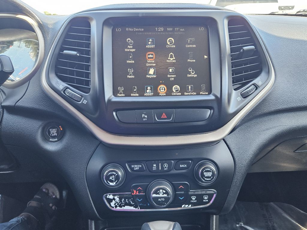 2015 Jeep Cherokee Image 13