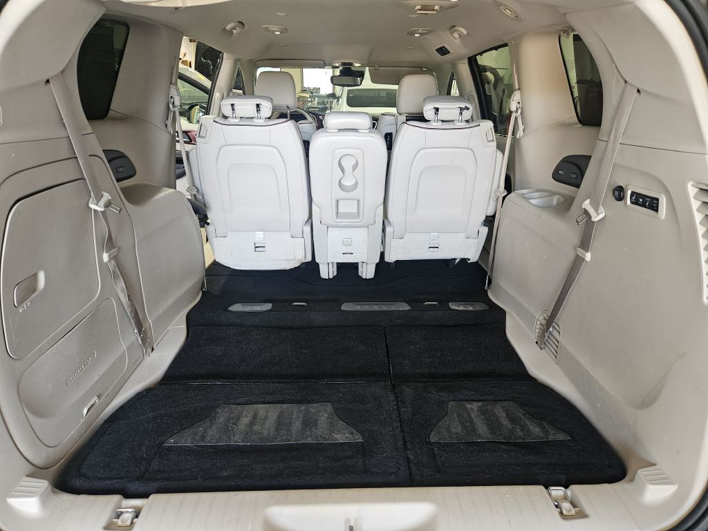 2017 Chrysler Pacifica Image 23