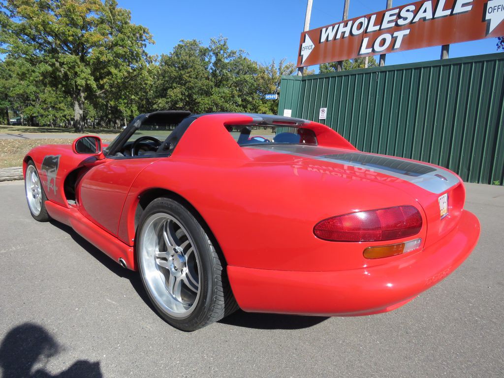 2000 Dodge Viper Image 8