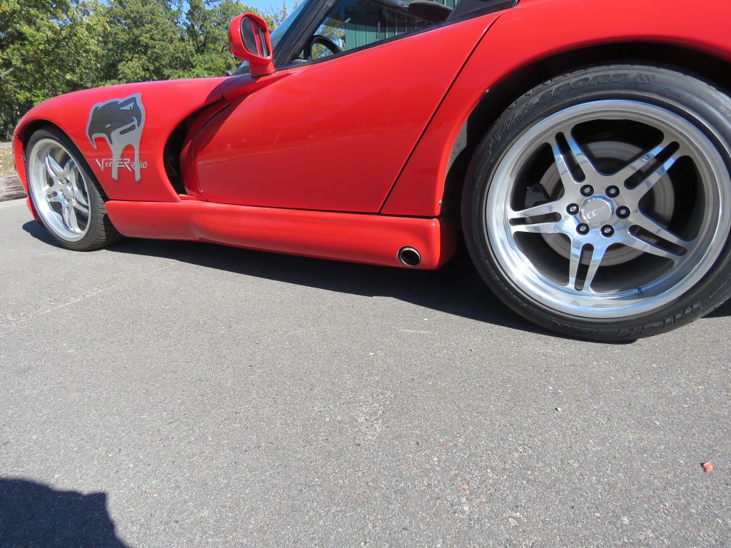 2000 Dodge Viper Image 11