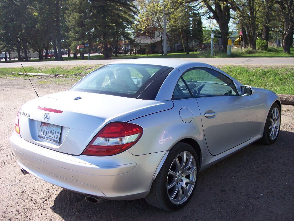 2006 Mercedes-Benz SLK-Class Image 4