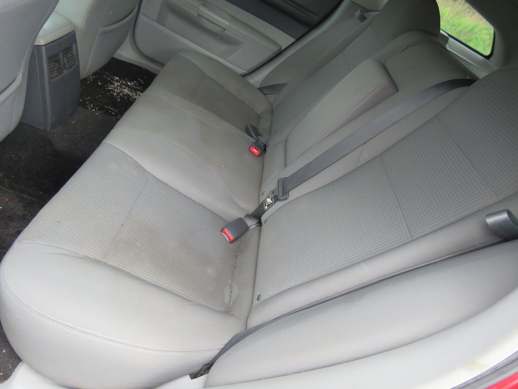 2007 Dodge Magnum Image 11