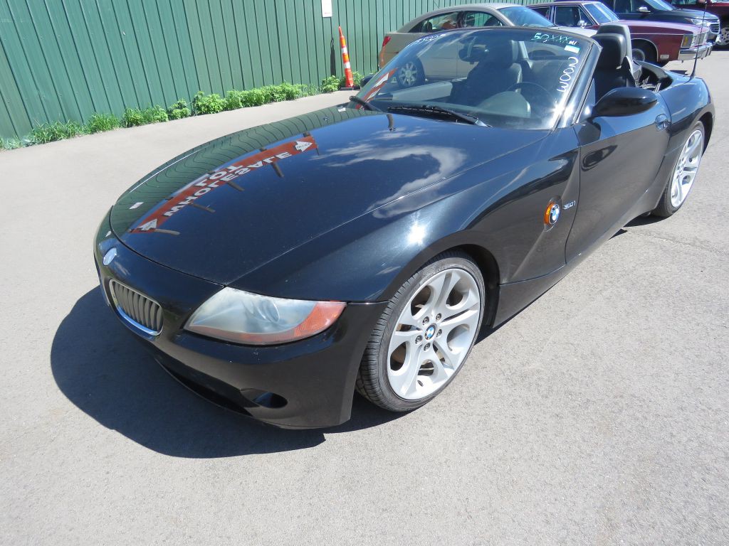 2003 BMW Z4 Image 21