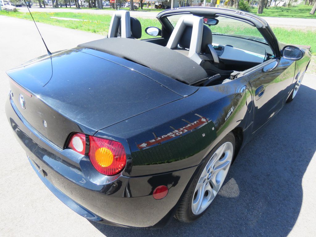 2003 BMW Z4 Image 25