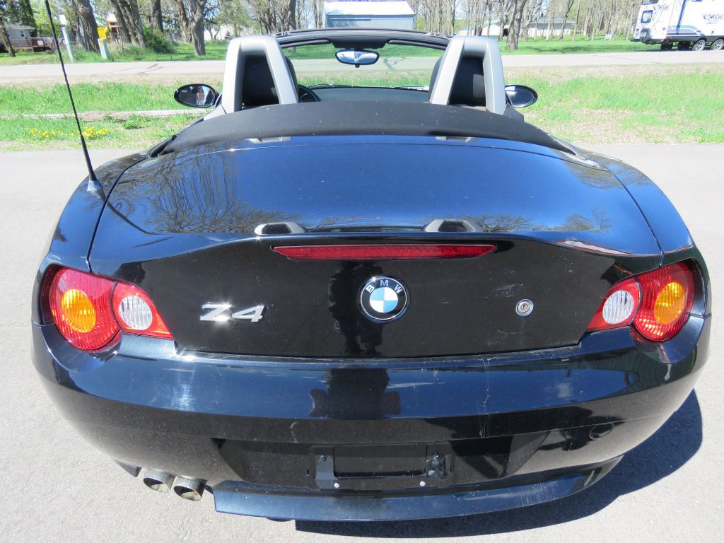 2003 BMW Z4 Image 26