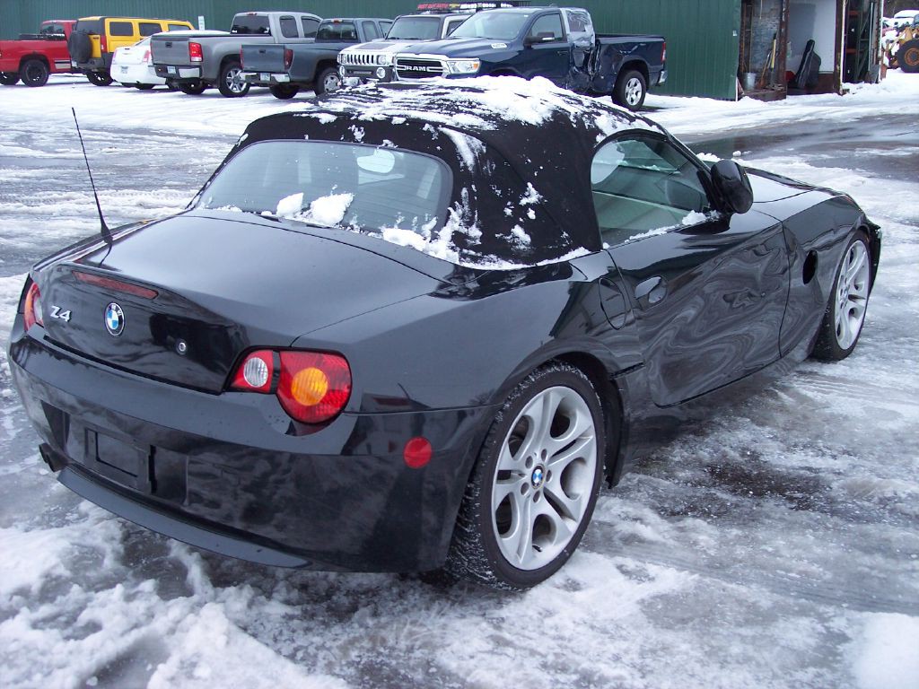 2003 BMW Z4 Image 31