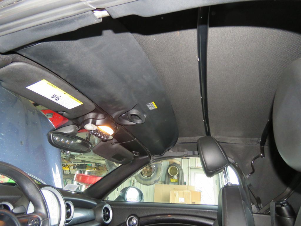 2014 MINI Cooper Image 11