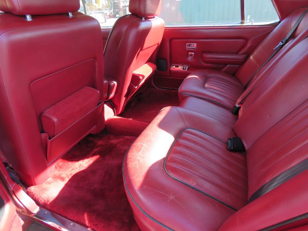 1982 Rolls-Royce Silver Spur Image 14
