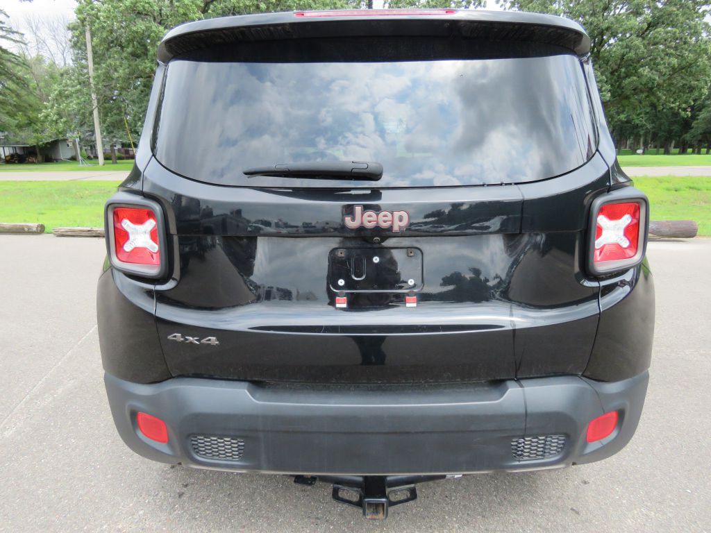 2016 Jeep Renegade Image 7