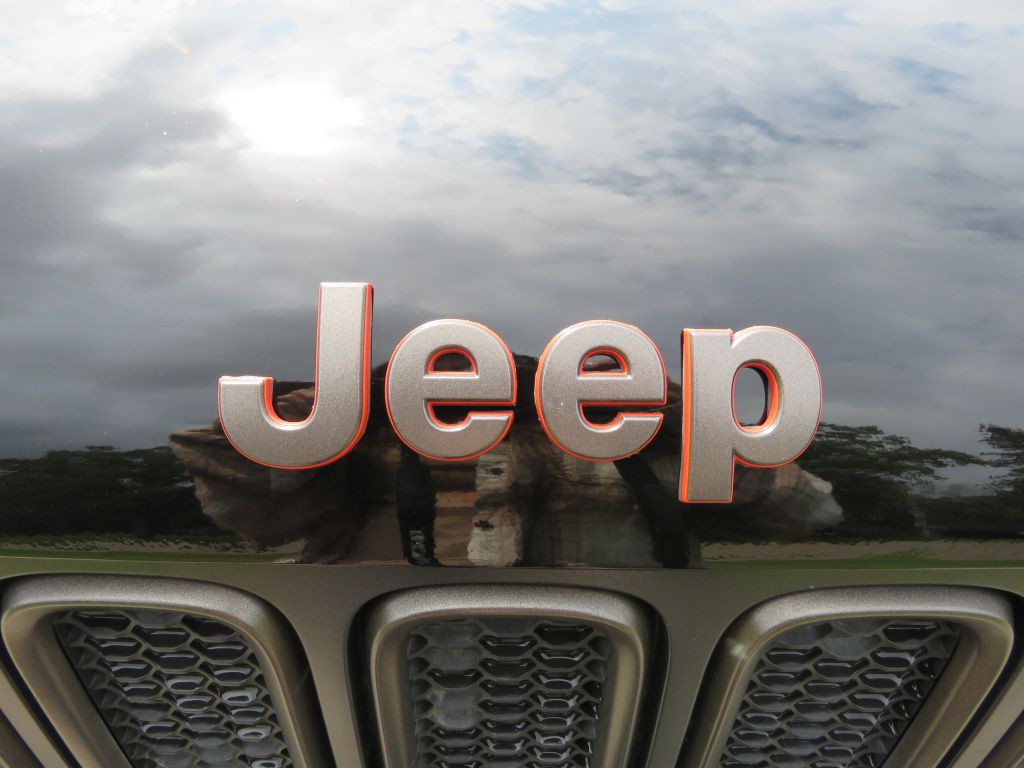 2016 Jeep Renegade Image 9
