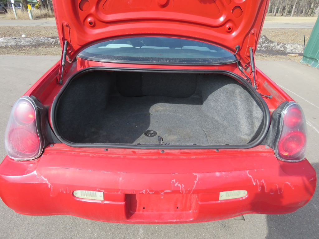2004 Chevrolet Monte Carlo Image 12