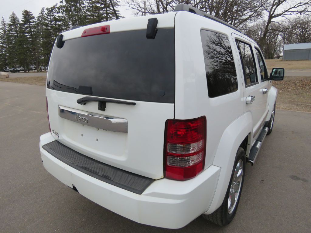 2012 Jeep Liberty Image 6