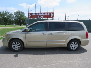 Image for 2011 Chrysler Town & Country Touring ID: 6615932