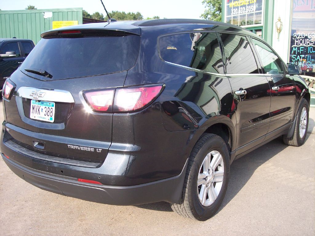 2013 Chevrolet Traverse Image 3