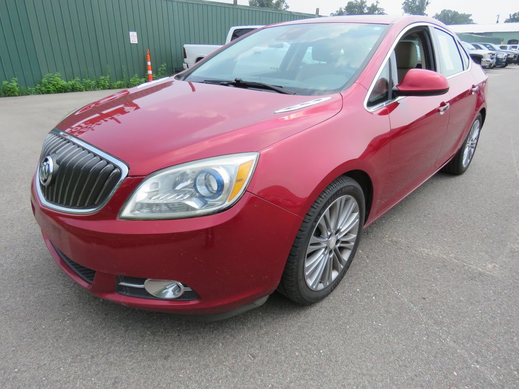 2014 Buick Verano Image 2