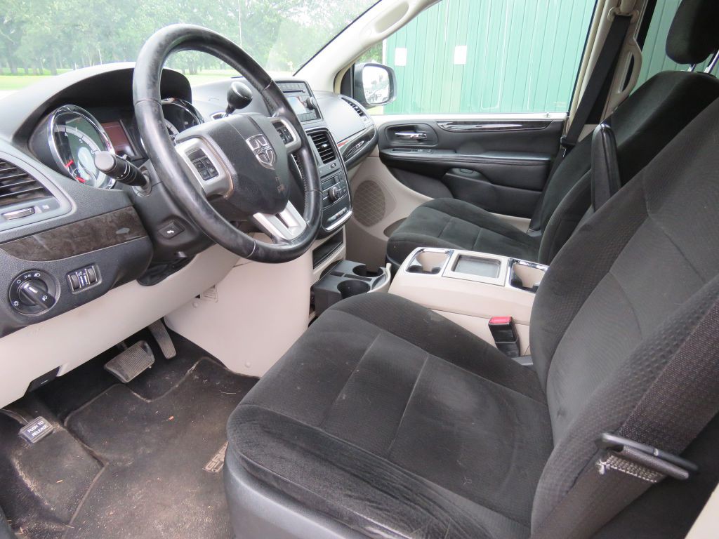 2012 Dodge Grand Caravan Image 10