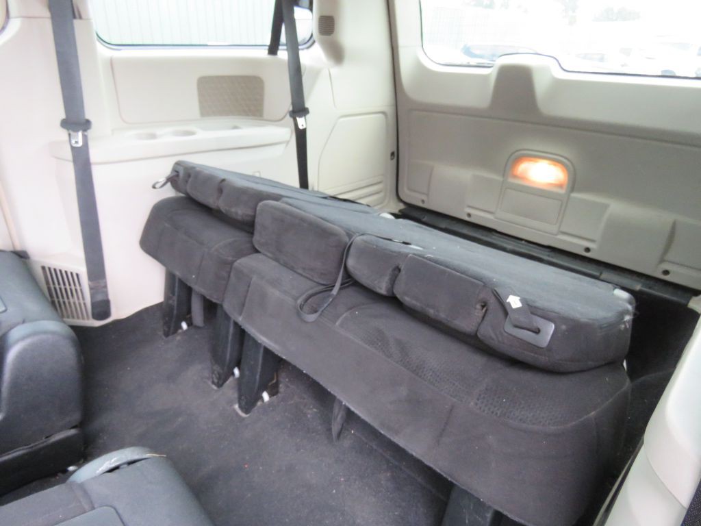 2012 Dodge Grand Caravan Image 12