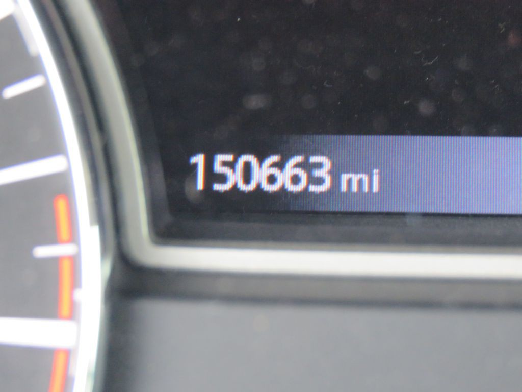 2016 Nissan Altima Image 14