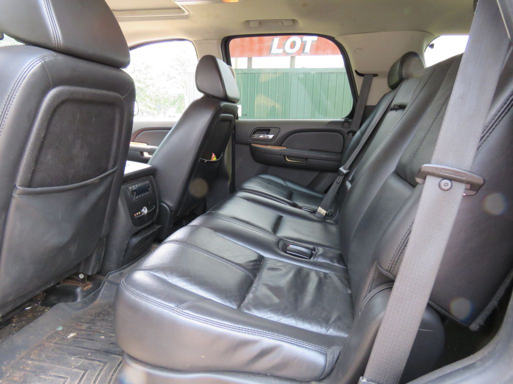 2007 Chevrolet Tahoe Image 10