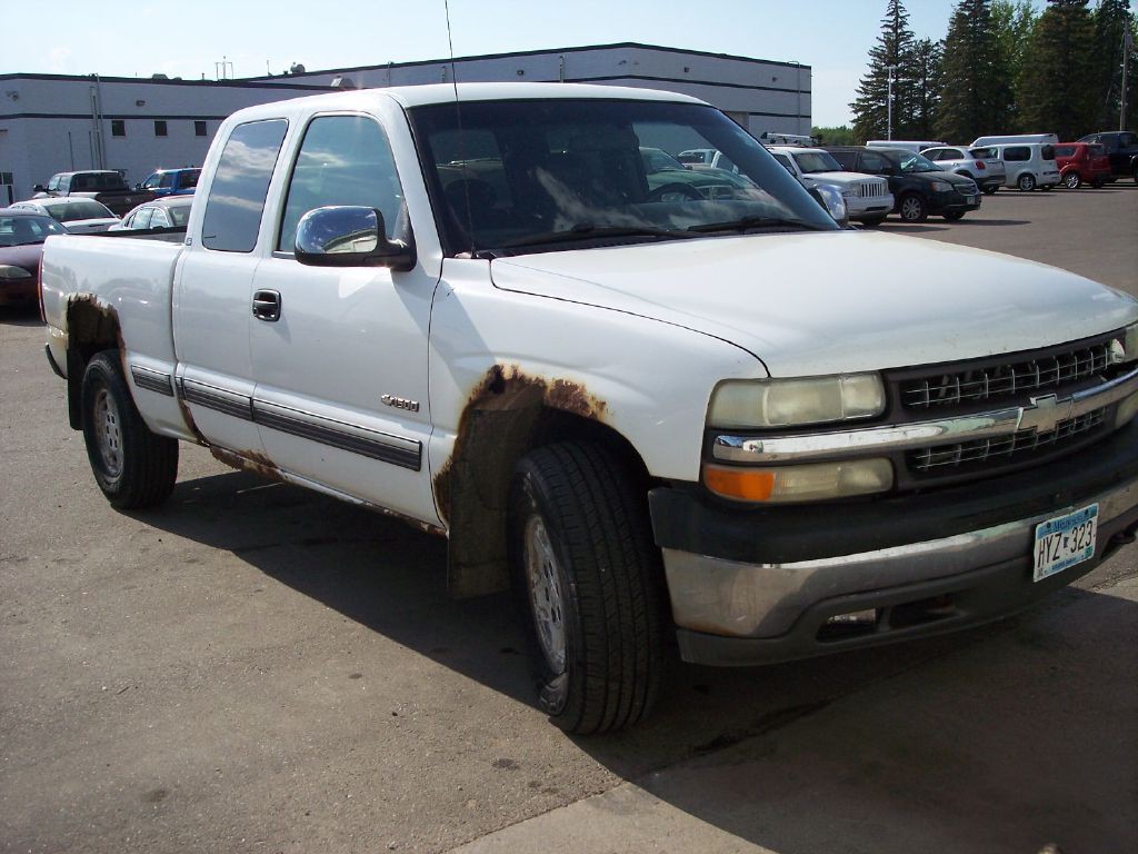 2002 Chevrolet Silverado 1500 Image 4