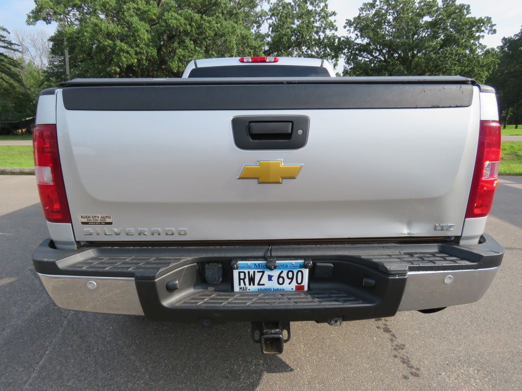 2010 Chevrolet Silverado 1500 Image 7