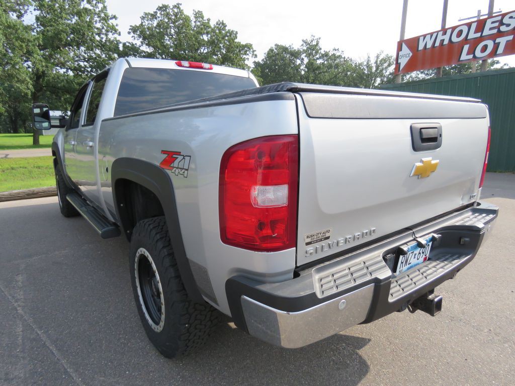 2010 Chevrolet Silverado 1500 Image 8