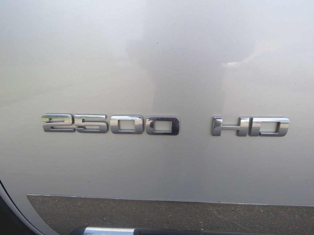 2010 Chevrolet Silverado 1500 Image 11