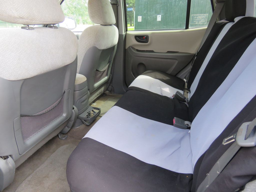 2005 Hyundai Santa Fe Image 11