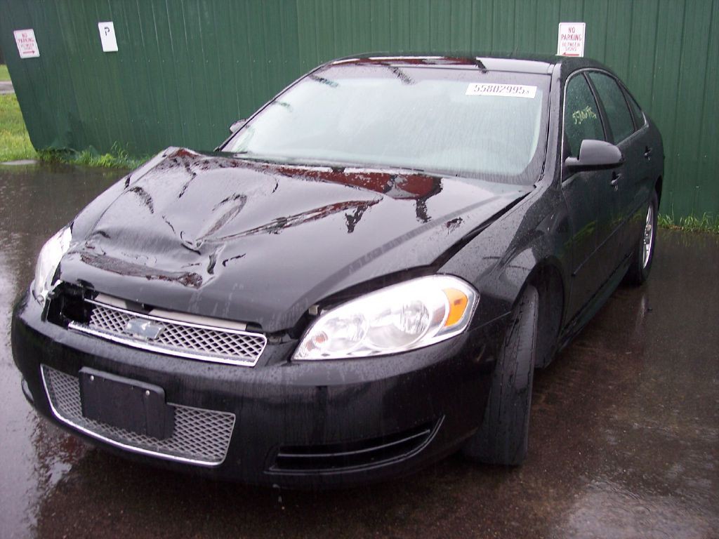 2015 Chevrolet Impala Image 2