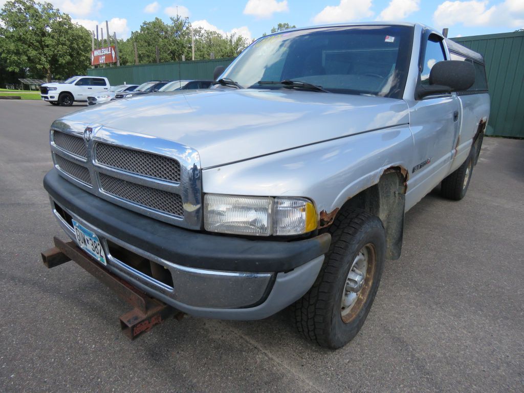 2001 Dodge Ram 1500 Image 2