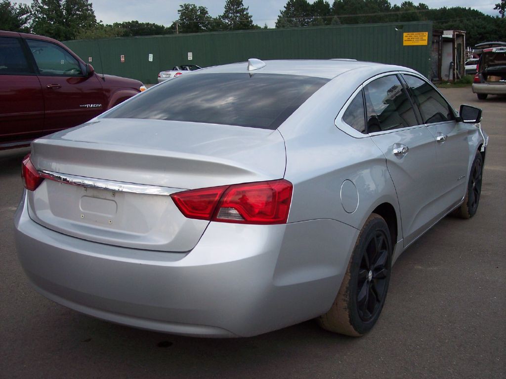 2018 Chevrolet Impala Image 5