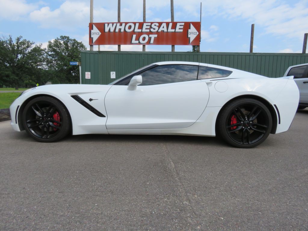 2016 Chevrolet Corvette Image 1