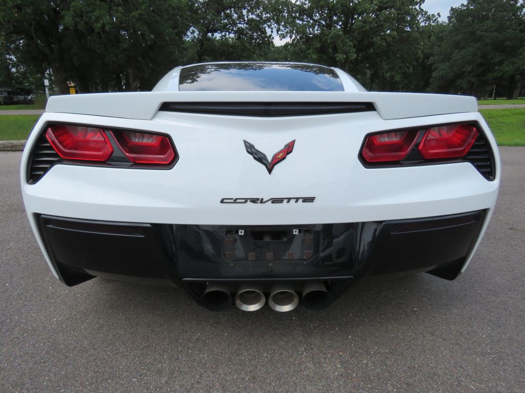 2016 Chevrolet Corvette Image 7