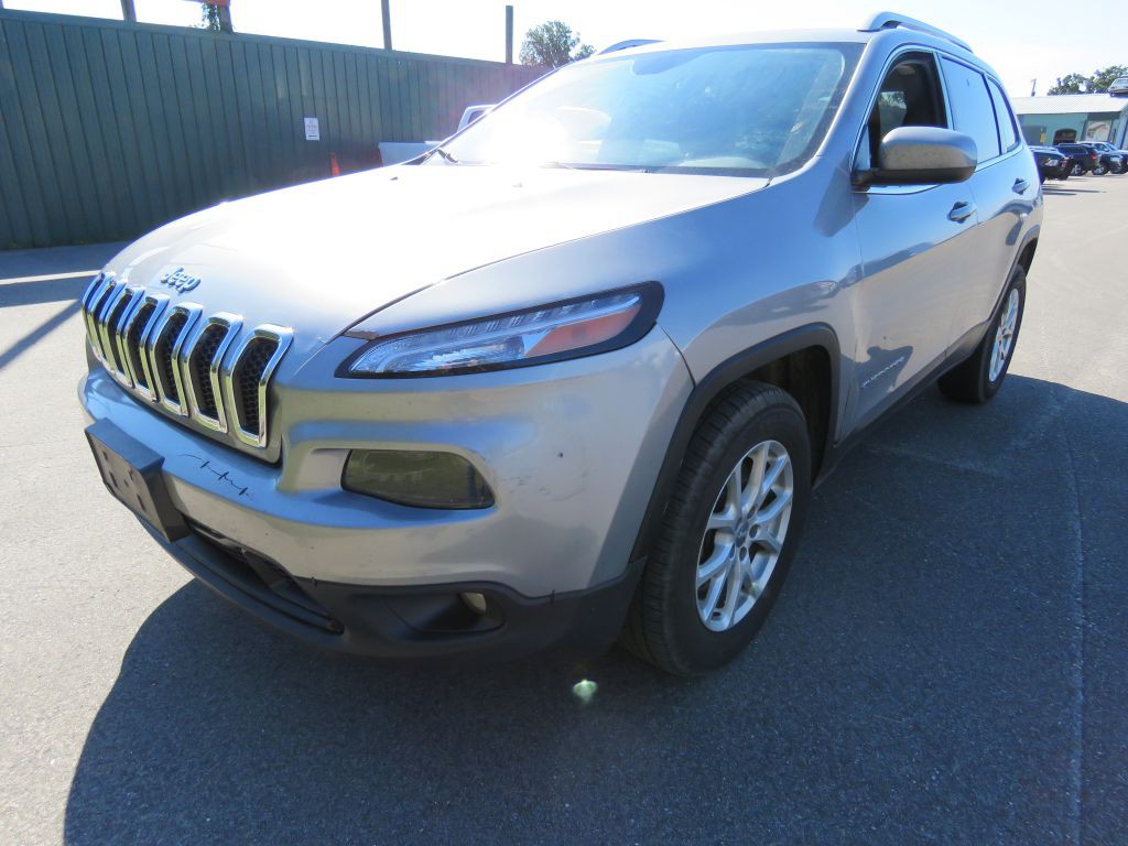 2016 Jeep Cherokee Image 2