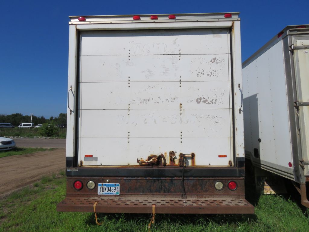 2003 Ford Econoline Image 11