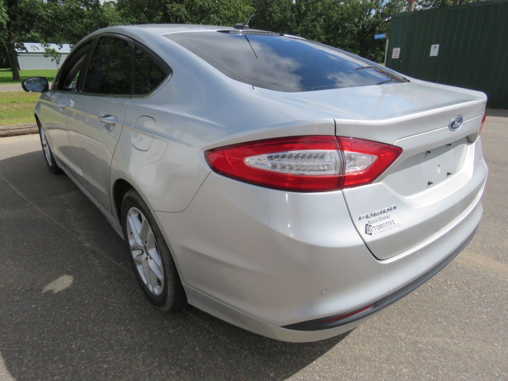 2014 Ford Fusion Image 8