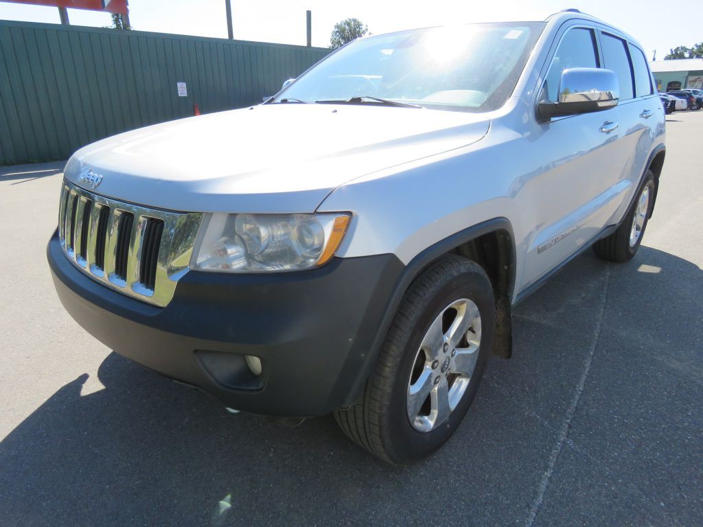 2012 Jeep Grand Cherokee Image 2