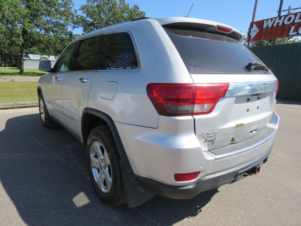 2012 Jeep Grand Cherokee Image 8