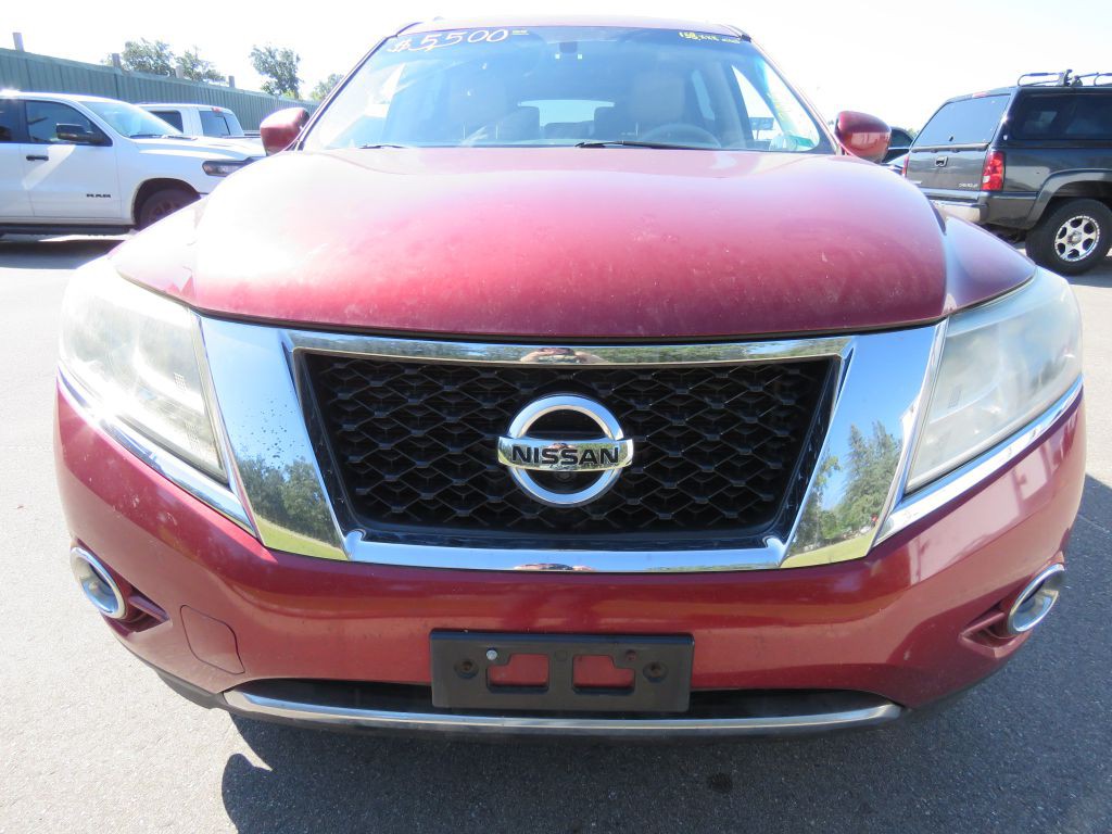 2015 Nissan Pathfinder Image 3