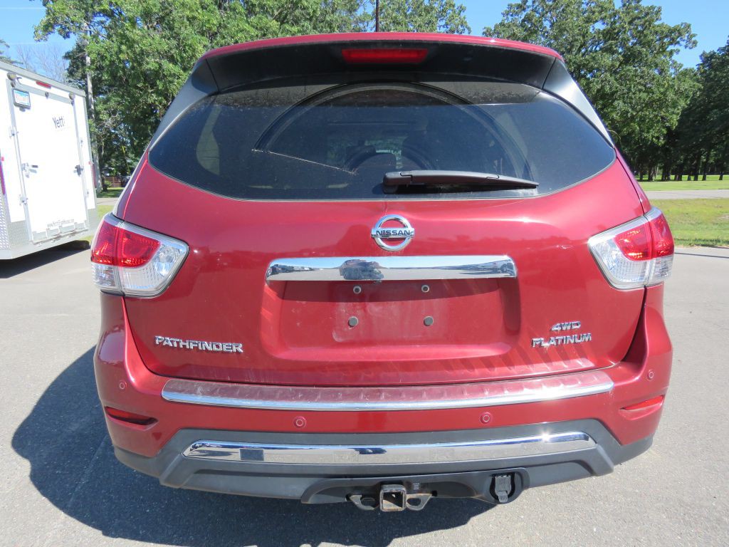 2015 Nissan Pathfinder Image 7