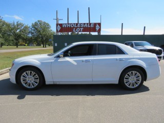 Image for 2014 Chrysler 300 4 DOOR ID: 6849585