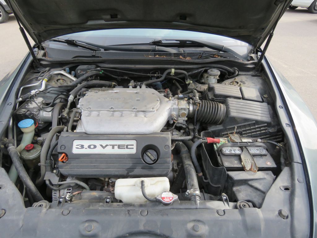 2004 Honda Accord Image 10