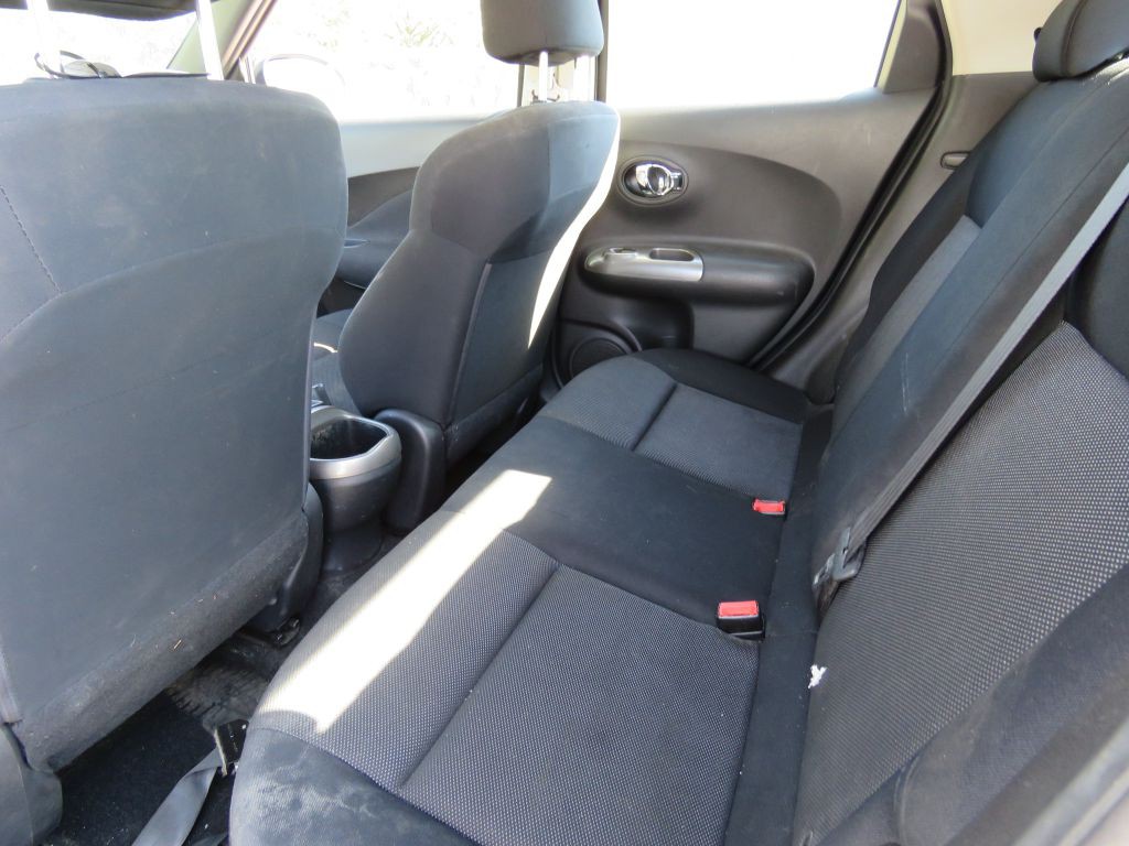 2012 Nissan Juke Image 10