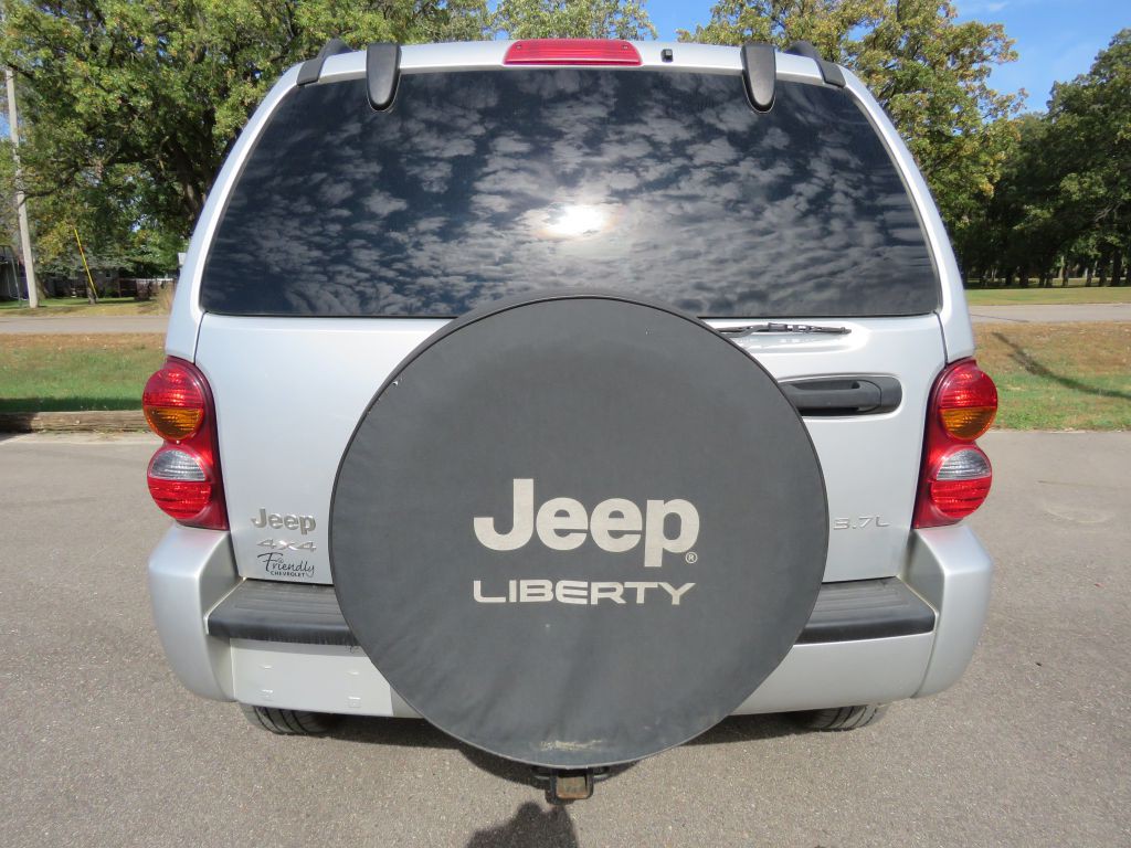 2003 Jeep Liberty Image 7