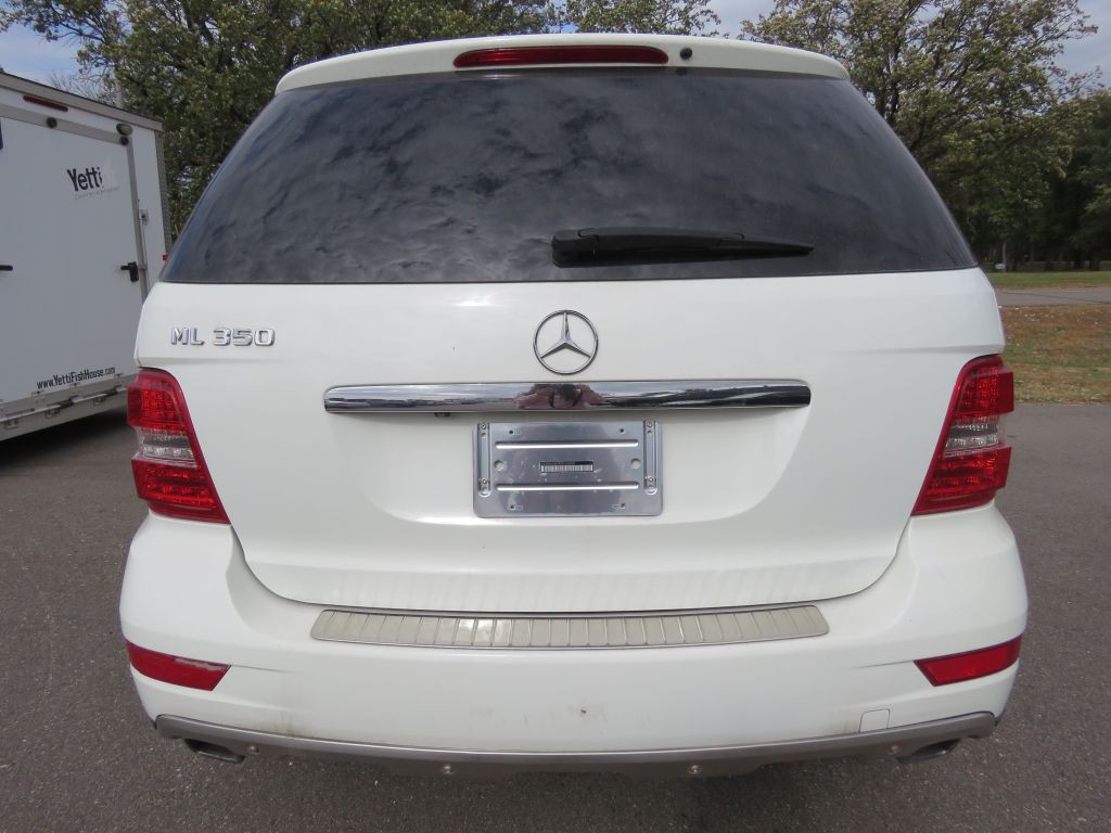 2010 Mercedes-Benz M-Class Image 7
