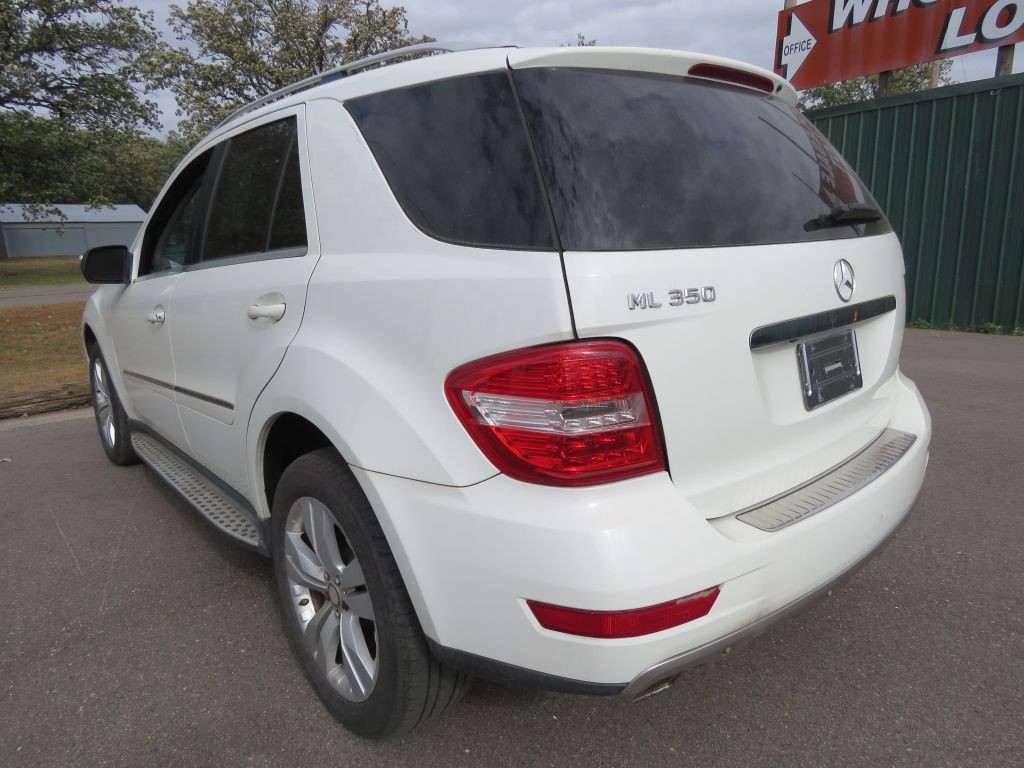 2010 Mercedes-Benz M-Class Image 8