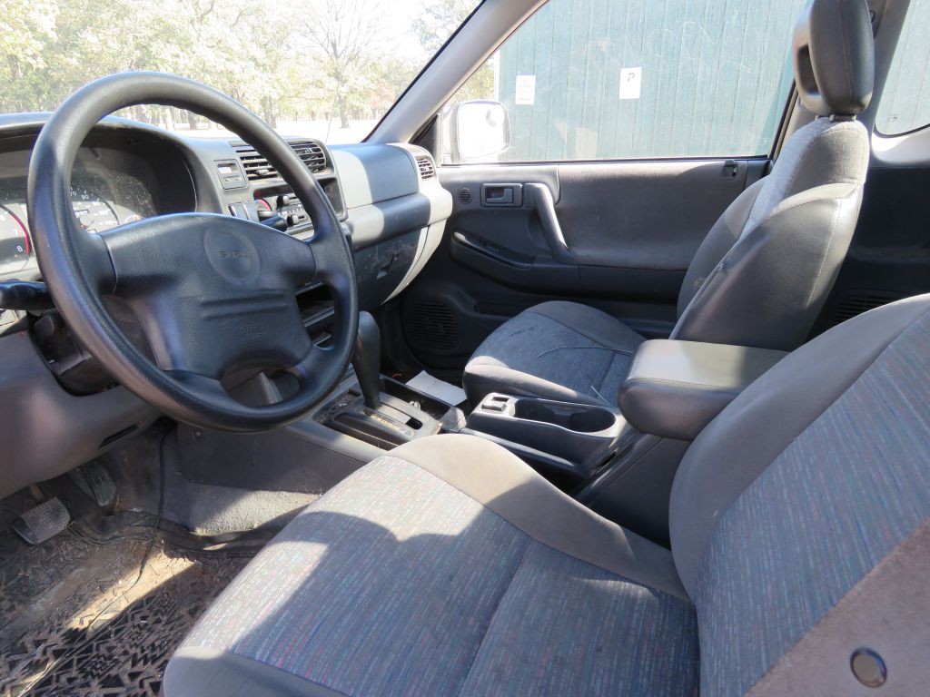 1999 Isuzu Amigo Image 9